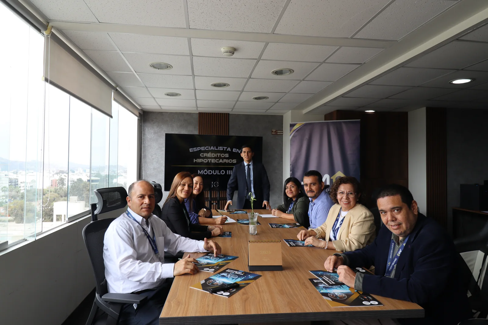 Capacitación del equipo de JMO Inmobiliaria, módulo de créditos hipotecarios