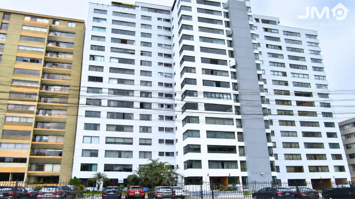Edificio del departamento en Orrantia, San Isidro